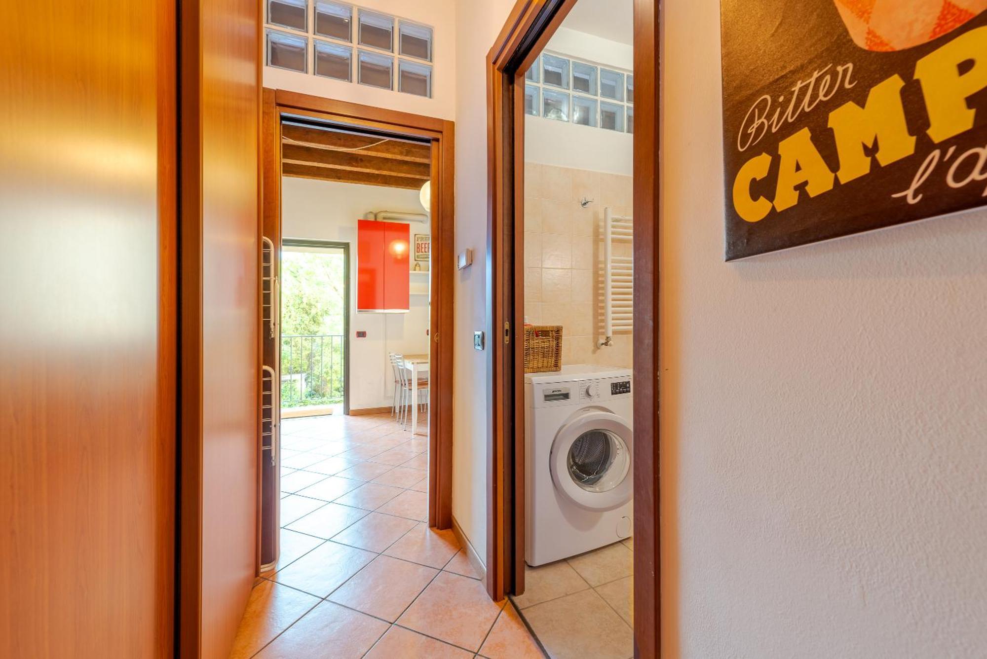 Guest Planet - Rosso Milano Apartment - Navigli Area Eksteriør billede