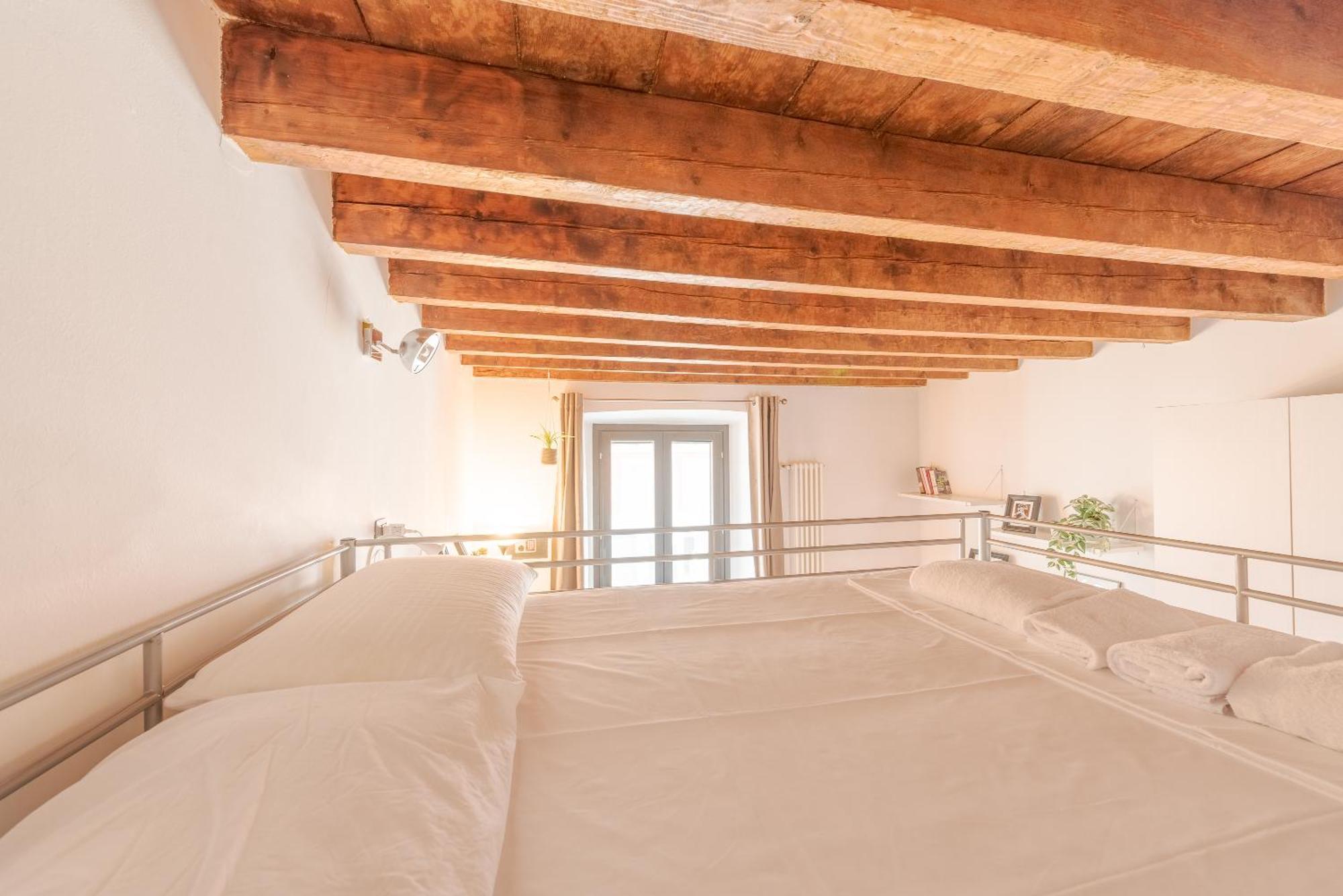 Guest Planet - Rosso Milano Apartment - Navigli Area Eksteriør billede